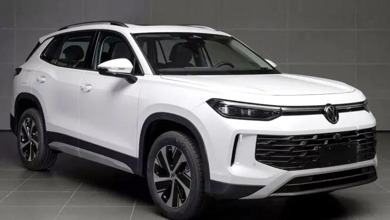 Volkswagen Tiguan Allspace: la rinascita della sette posti sotto il nome Tayron