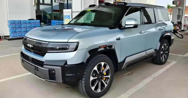 Arrivano le prime foto del BYD Fang Cheng Bao 8, l'off-road cinese