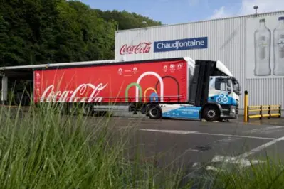 Toyota: il TIR a idrogeno viaggia in Europa carico di Coca Cola