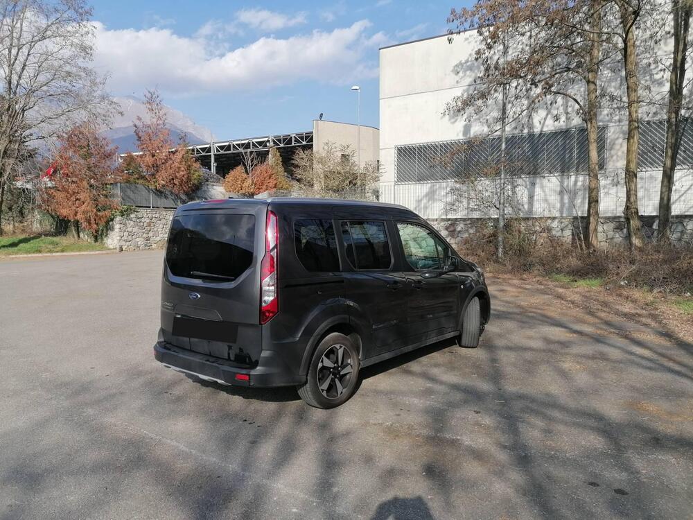 Ford Tourneo Connect usata a Brescia (6)