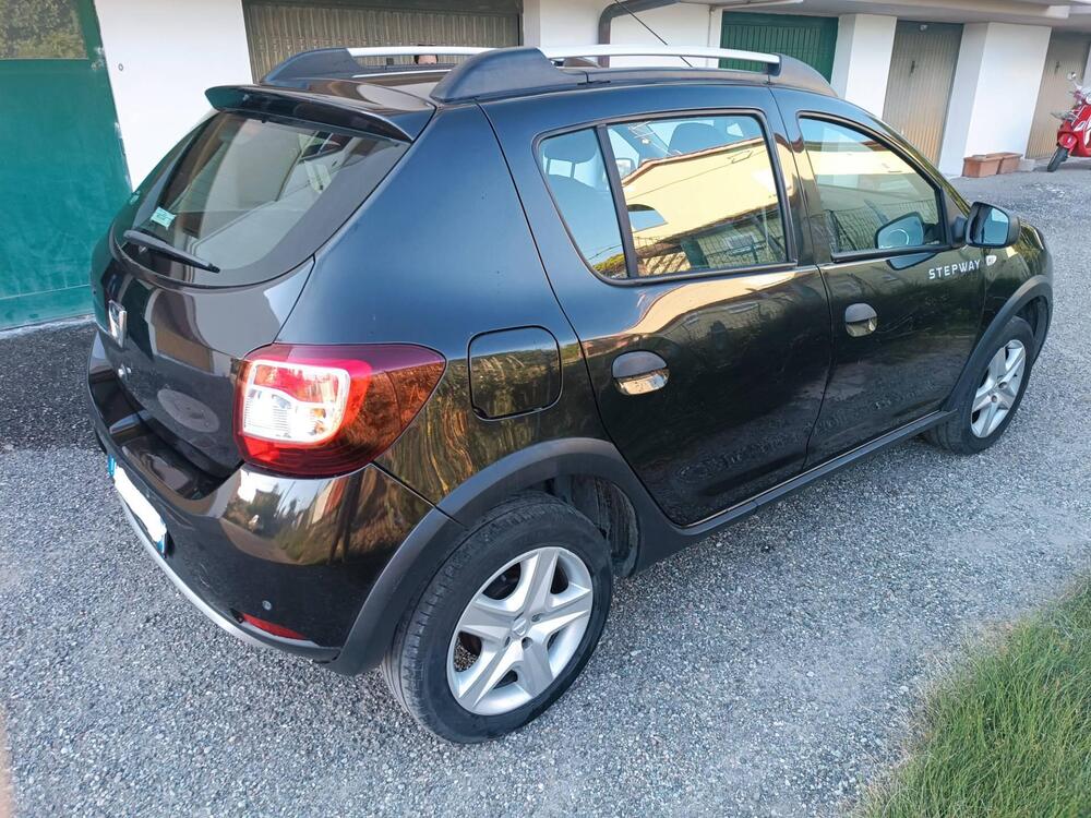 Dacia Sandero usata a Livorno (3)