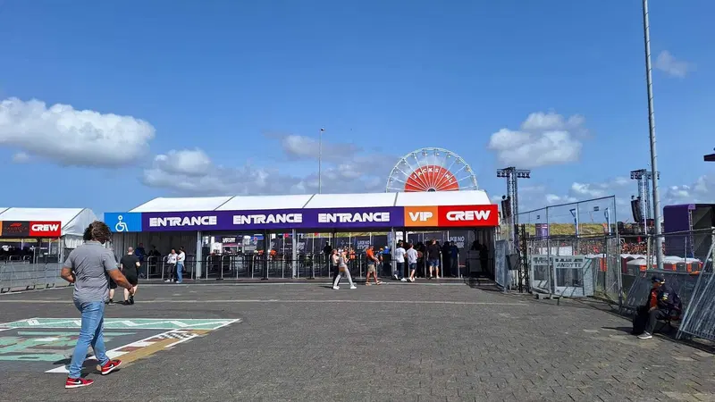F1. La tipica estate di Zandvoort: il racconto di viaggio del Gran Premio d'Olanda 2024 