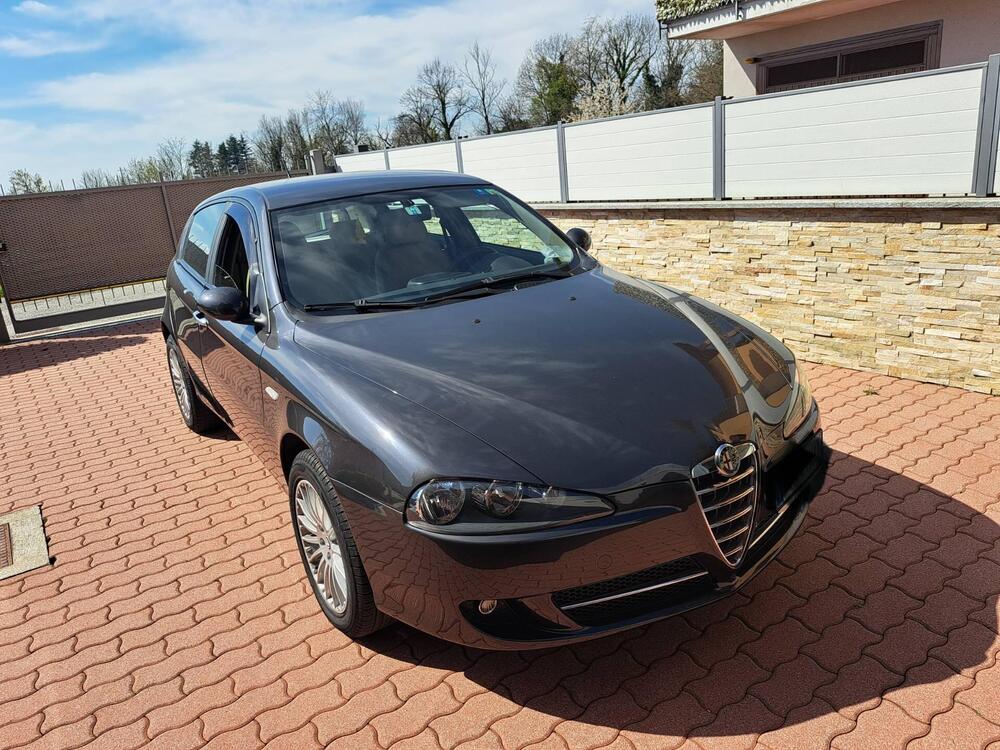 Alfa Romeo 147 usata a Varese