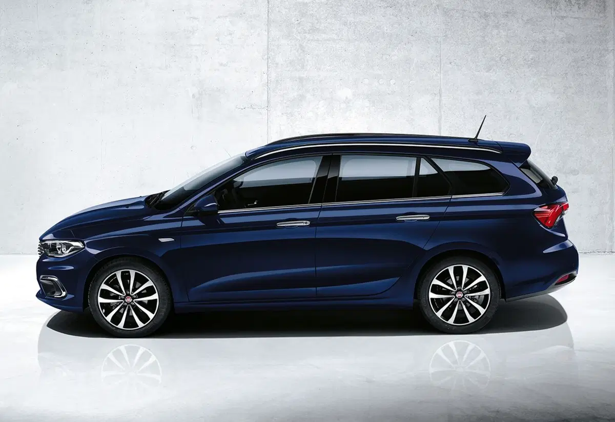 Quale comprare, Confronto: Peugeot 308 SW Active BlueHDi Vs Fiat Tipo SW Mjt Lounge (3)