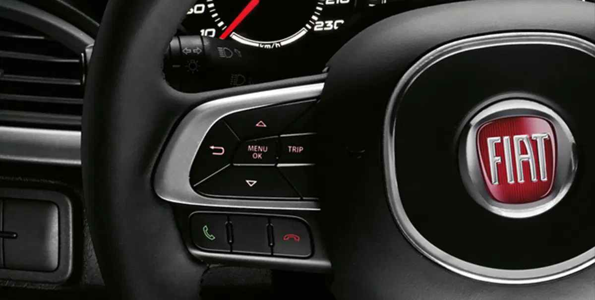Quale comprare, Confronto: Peugeot 308 SW Active BlueHDi Vs Fiat Tipo SW Mjt Lounge (13)