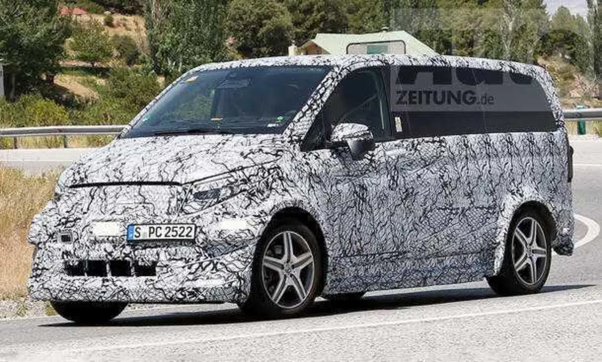 Mercedes: ecco i van elettrici con la nuova piattaforma Van.EA [FOTO SPIA] (2)
