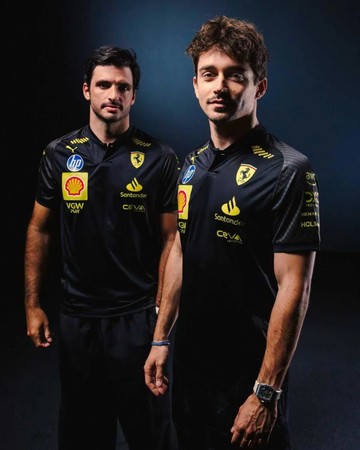 Formula 1. Ferrari si colora di nero per il Gran Premio d'Italia: presentata la collezione Carbon Fiber (7)
