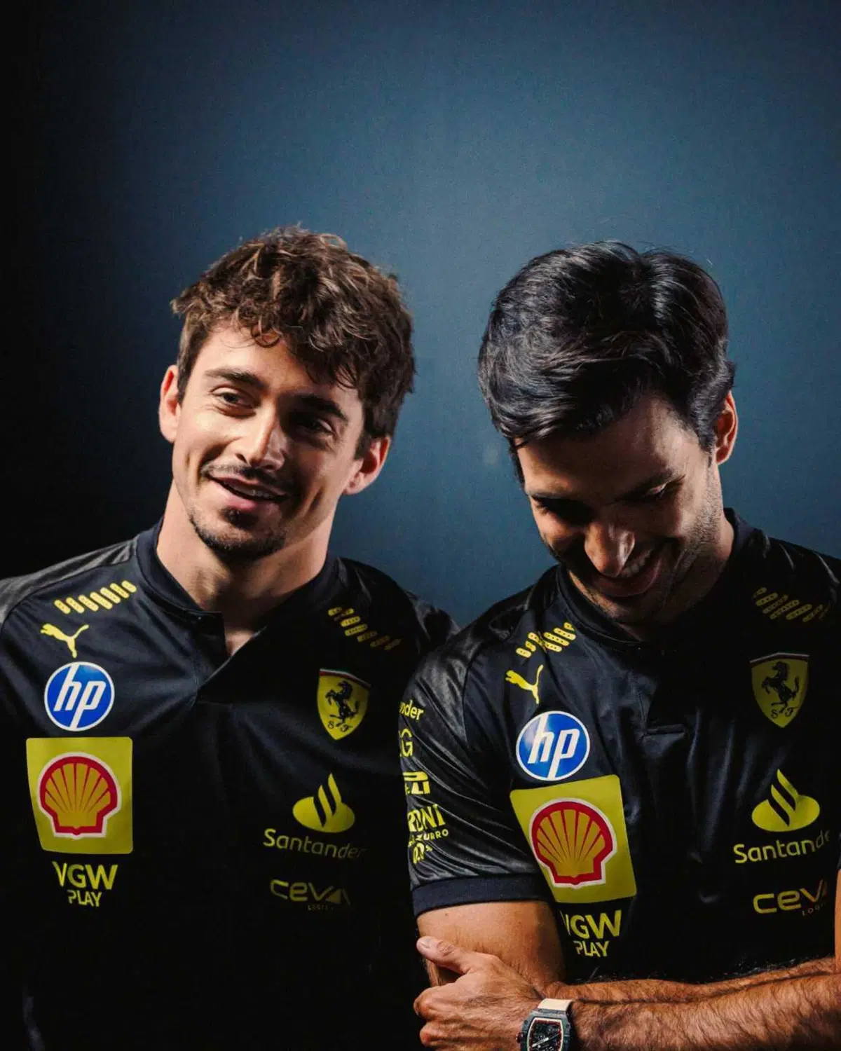 Formula 1. Ferrari si colora di nero per il Gran Premio d'Italia: presentata la collezione Carbon Fiber (8)