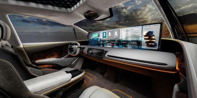 La plancia di una Aehra, l'auto con lo schermo pi&ugrave; grande al mondo