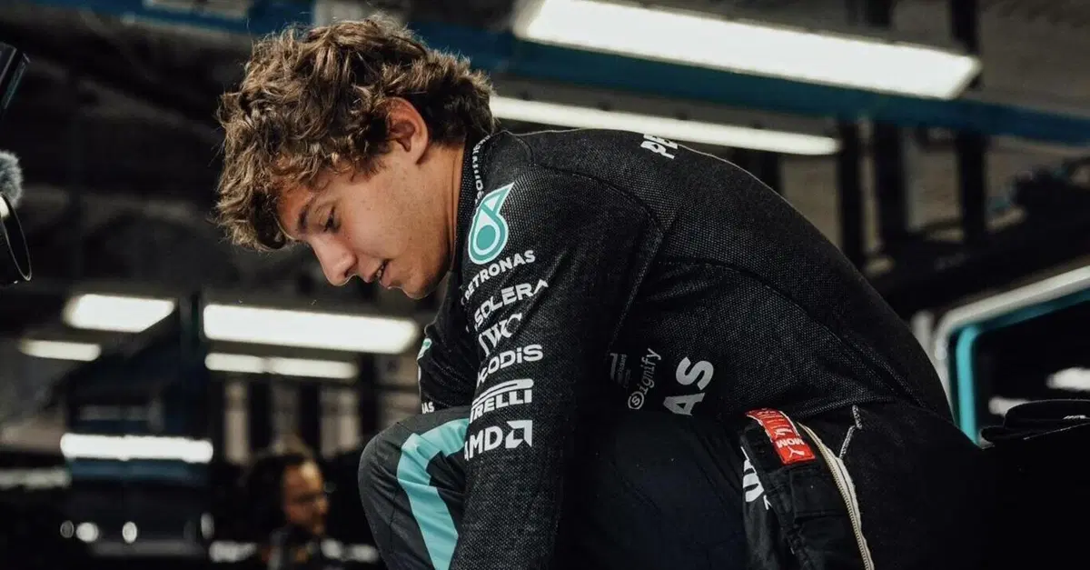 F1. GP Monza, Kimi Antonelli dopo l'incidente: "Ho spinto troppo, non mi sento molto bene"
