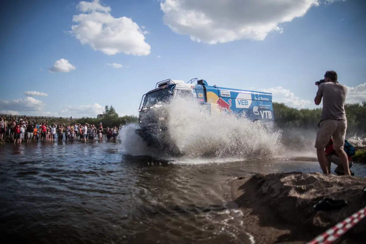 SWR16 Telex 03. Despres (Peugeot) vince e assume il Comando