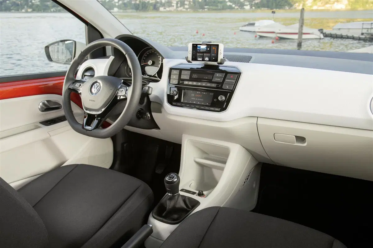 Volkswagen Up! restyling [Video Prime Impressioni] (10)