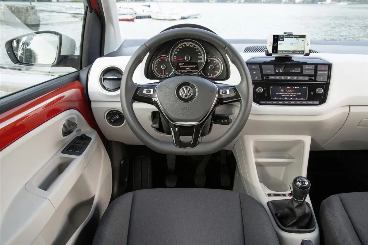 Volkswagen Up! restyling [Video Prime Impressioni] (13)