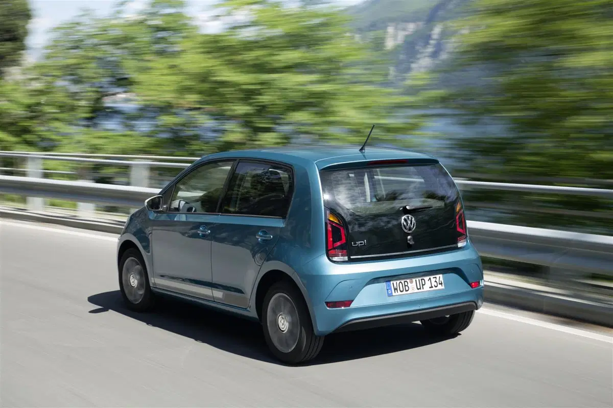 Volkswagen Up! restyling [Video Prime Impressioni] (15)