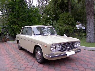 Lancia Fulvia Berlinad&#039;epoca del 1971 a Cervia