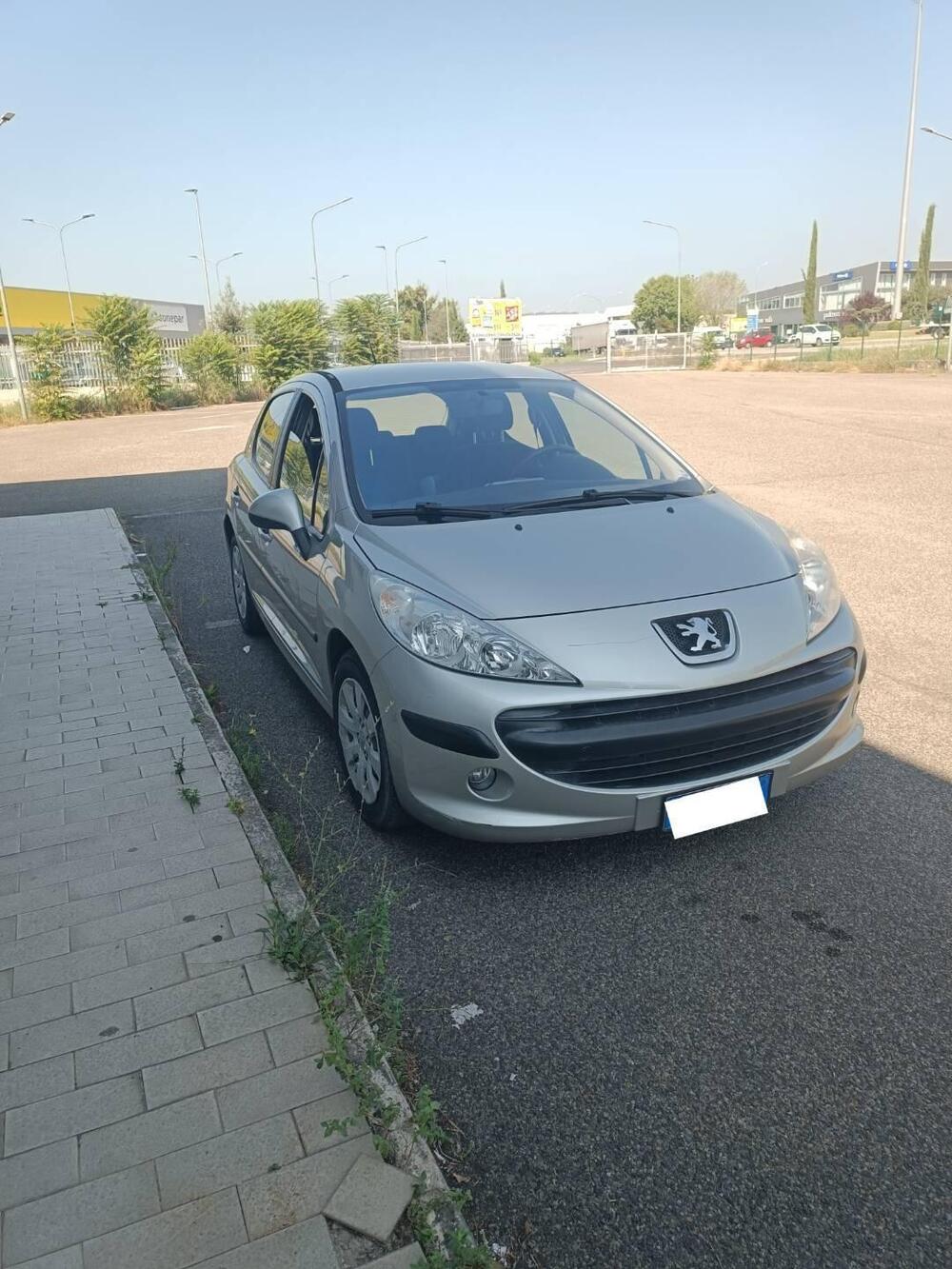 Peugeot 207 usata a Terni