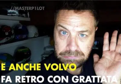 Volvo: retromarcia con grattata sull'elettrico [VIDEO]