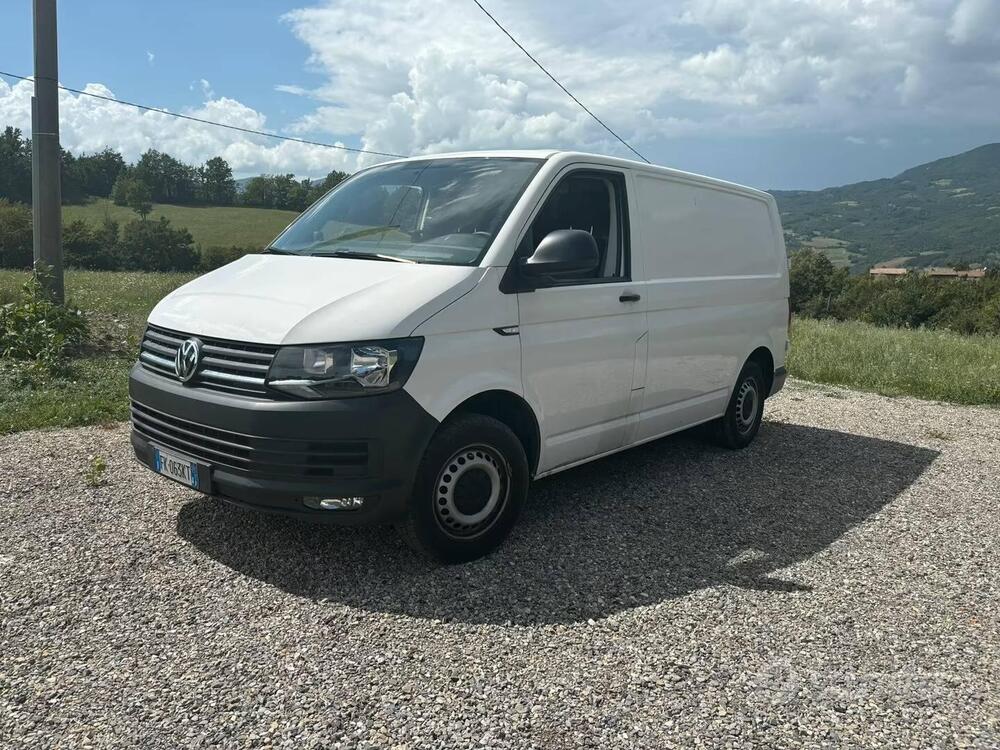 Volkswagen Veicoli Commerciali Transporter Furgone usata a Milano (5)