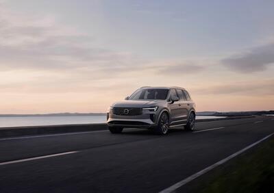 Volvo XC90 2025 (termica): la migliore di sempre? [VIDEO]