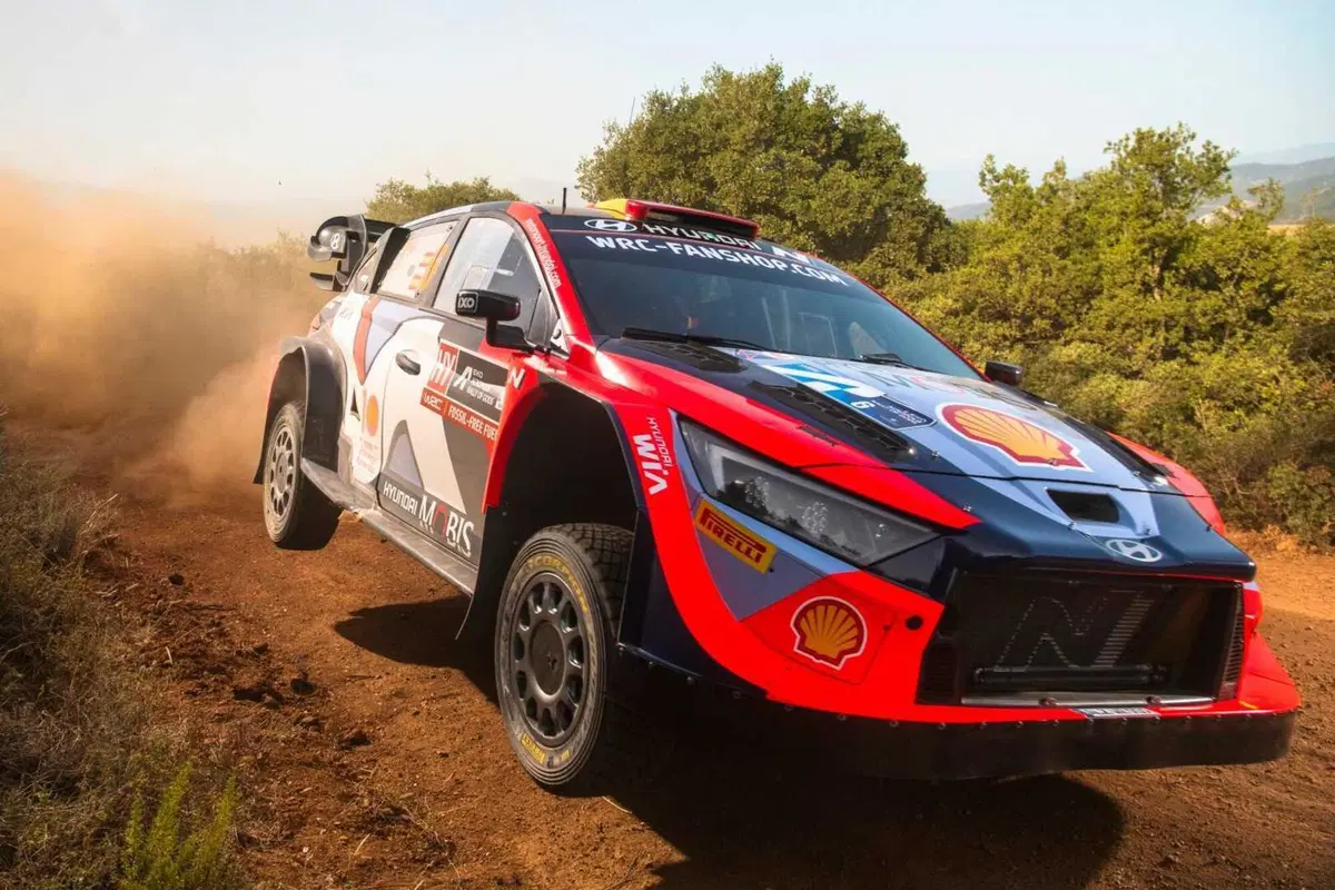 WRC24. Rally Acropolis. Per incominciare è tripletta Hyundai [VIDEO] (3)
