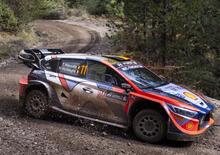 WRC24. Rally Acropolis incredibile. Leader Neuville in tripletta Hyundai, Ogier ultima “vittima