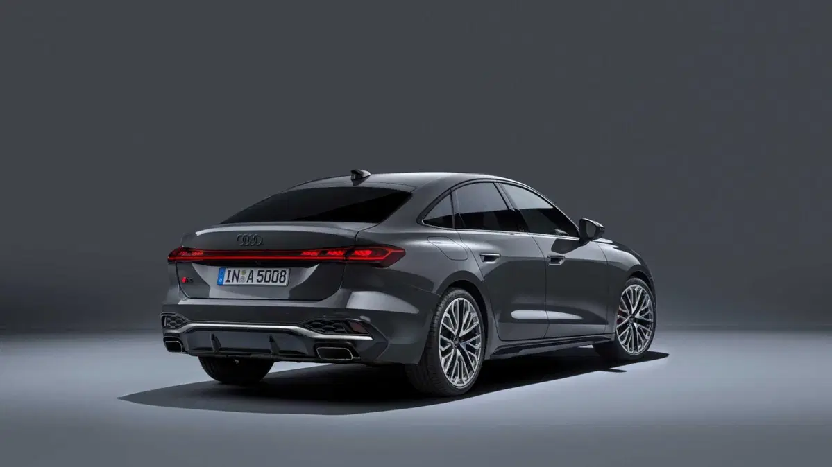 Audi A5 (3)