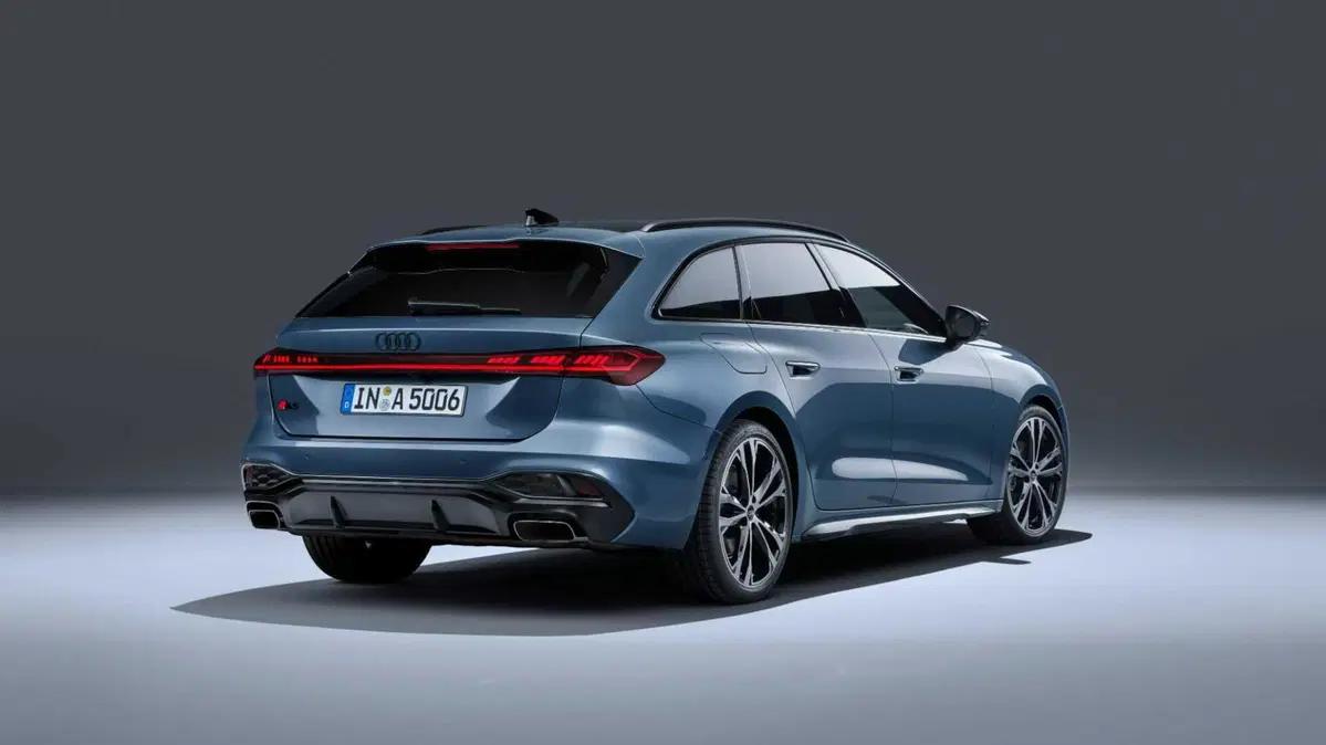 Audi A5 Avant (3)