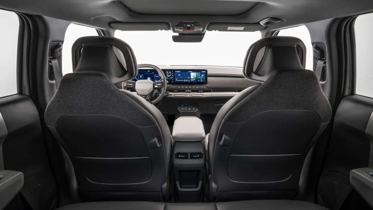 Kia EV3 81,4 kWh GT-line (14)