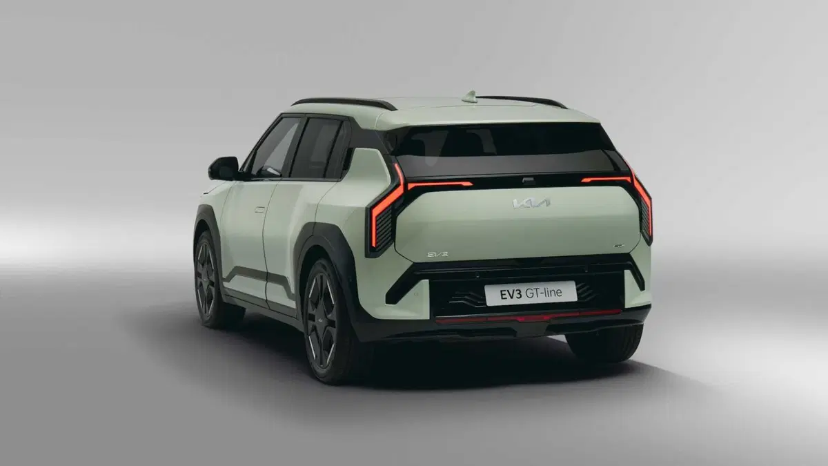 Kia EV3 81,4 kWh GT-line (6)