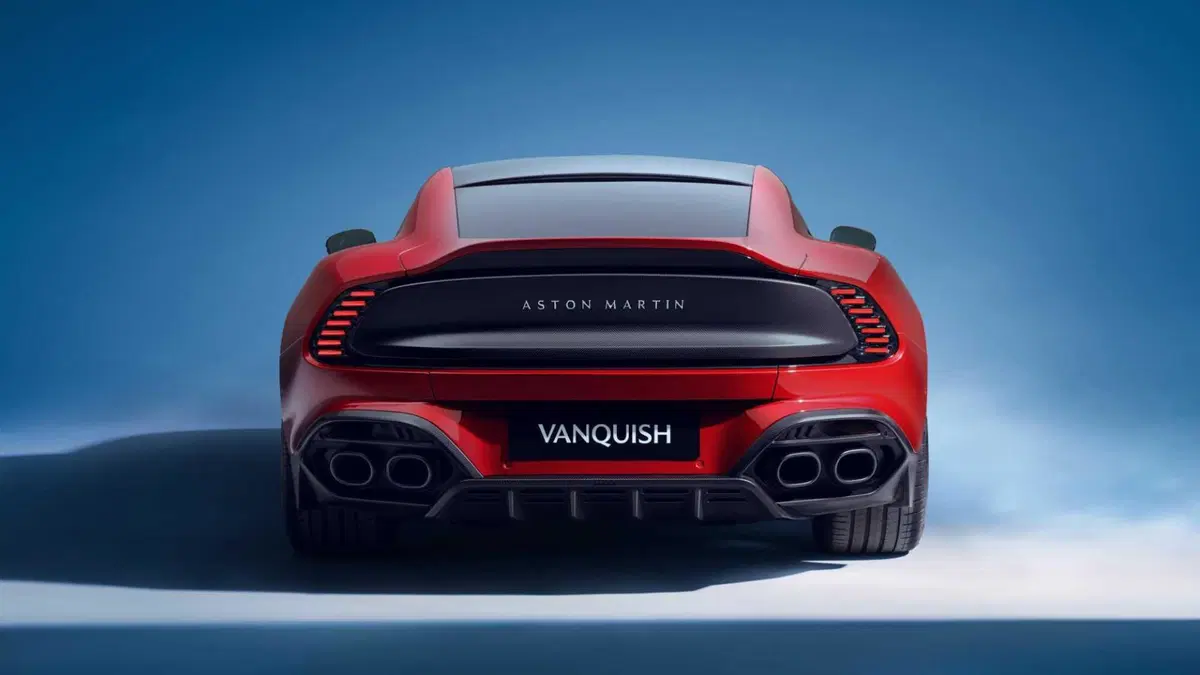 Aston Martin Vanquish (2024-->>) (8)
