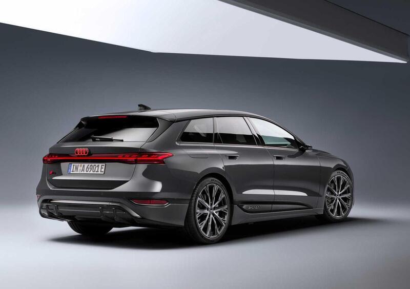 Audi A6 Avant (2024-->>) (3)