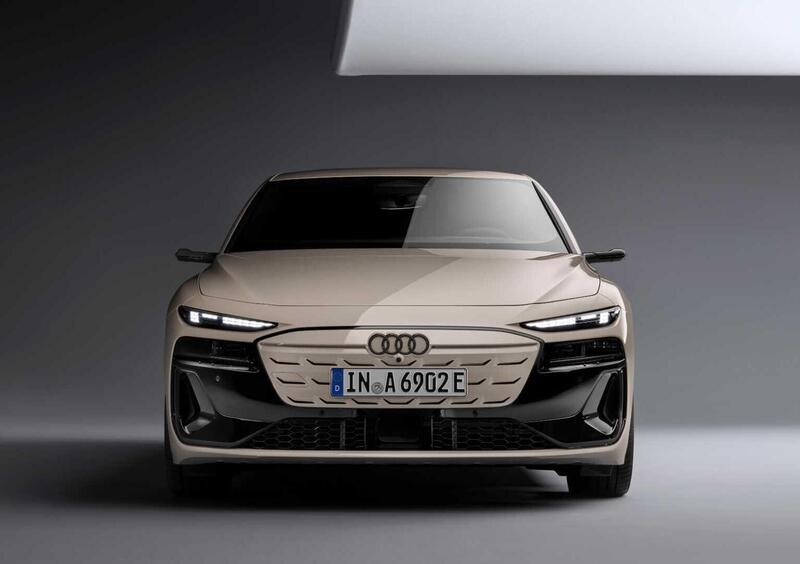 Audi A6 Sportback (2024-->>) (5)