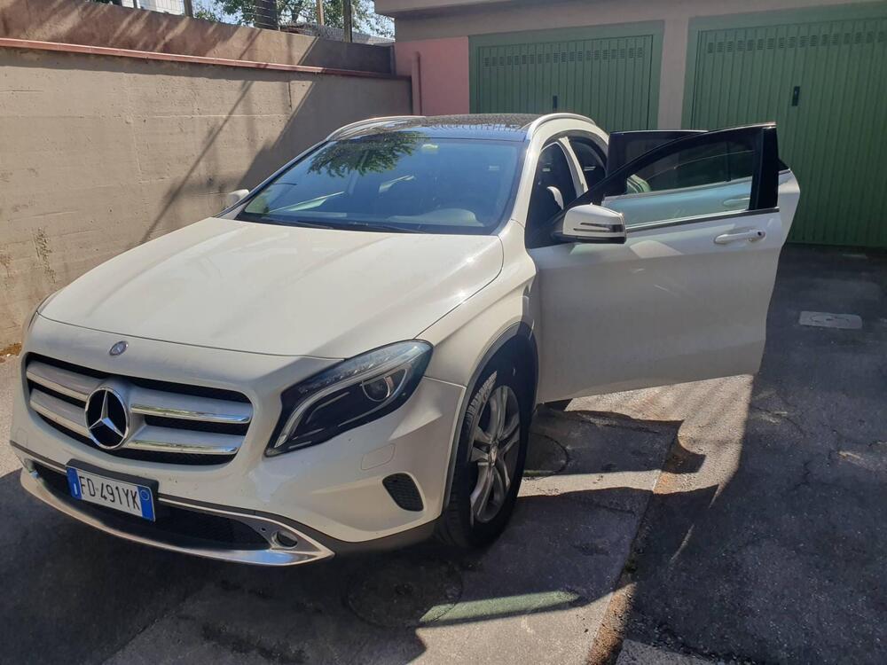 Mercedes-Benz GLA SUV usata a Prato (4)