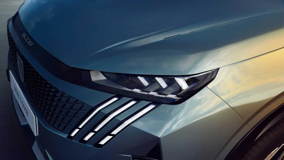 Peugeot 5008 (2024-->>) (17)