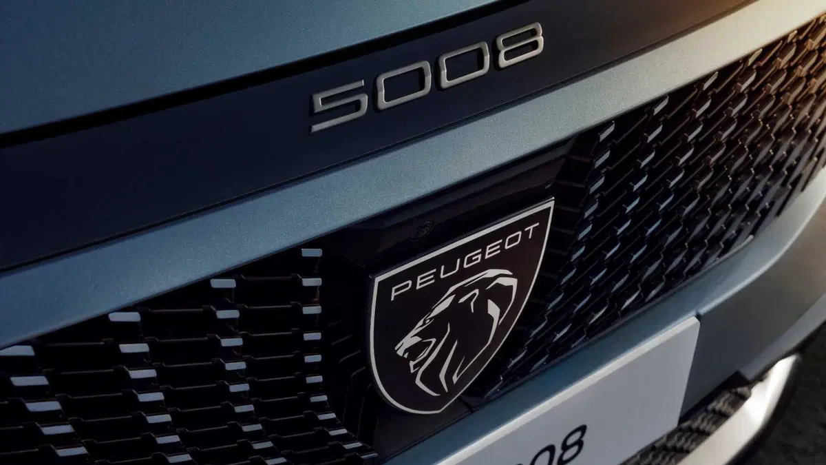 Peugeot 5008 (2024-->>) (18)