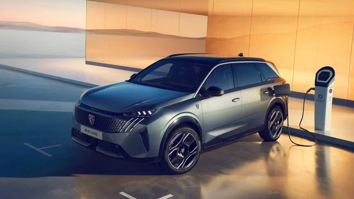 Peugeot 5008 (2024-->>) (7)