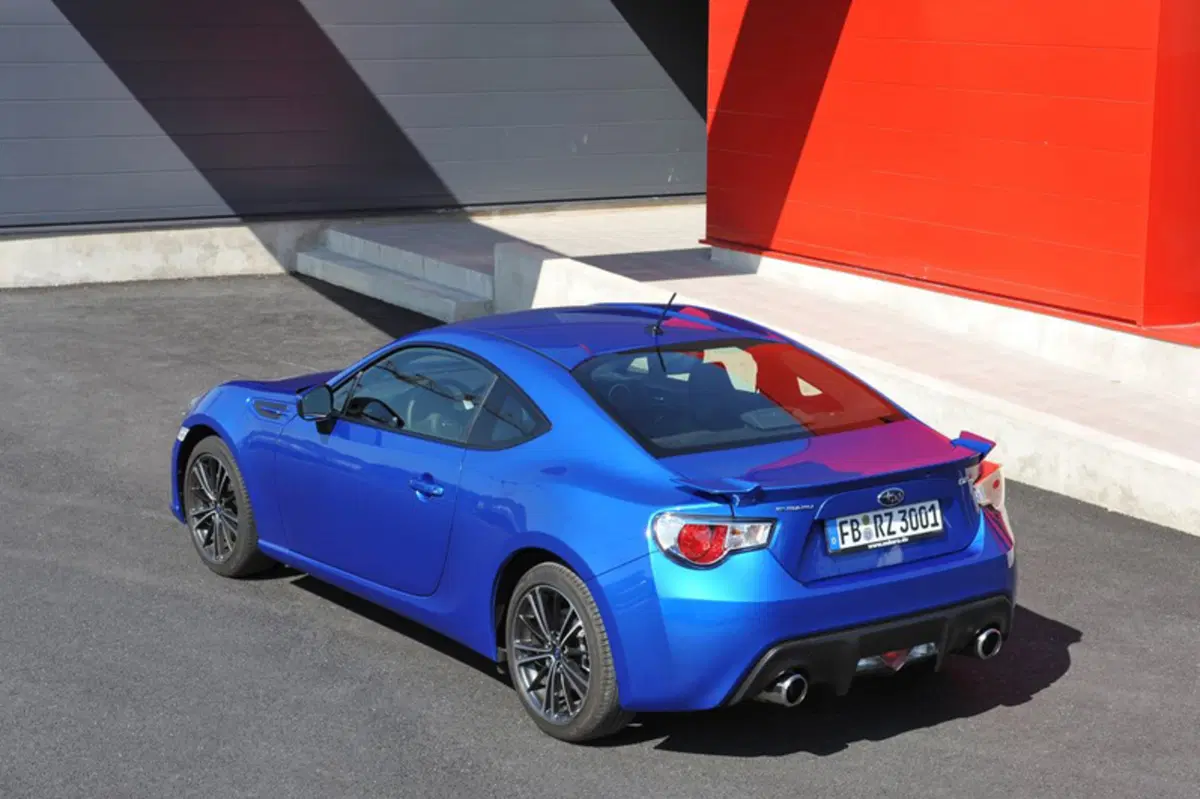 Subaru BRZ 2.0i 6mt (6)