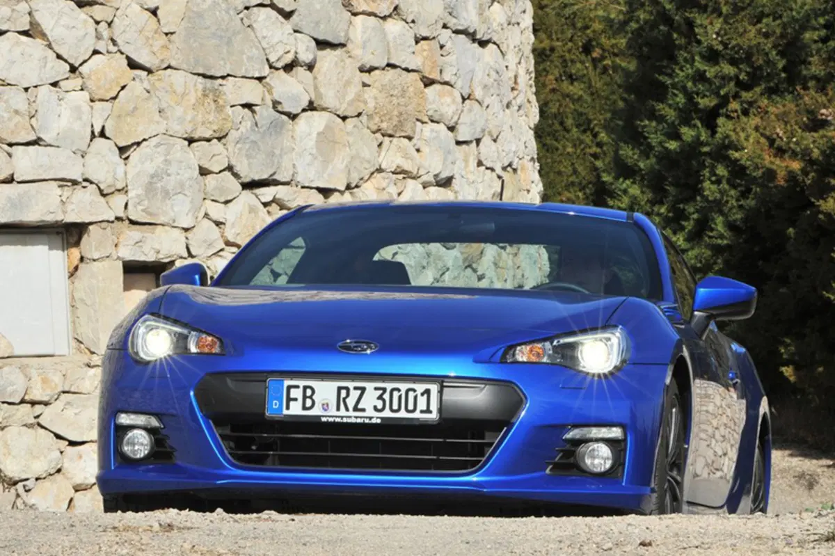 Subaru BRZ 2.0i 6mt (7)