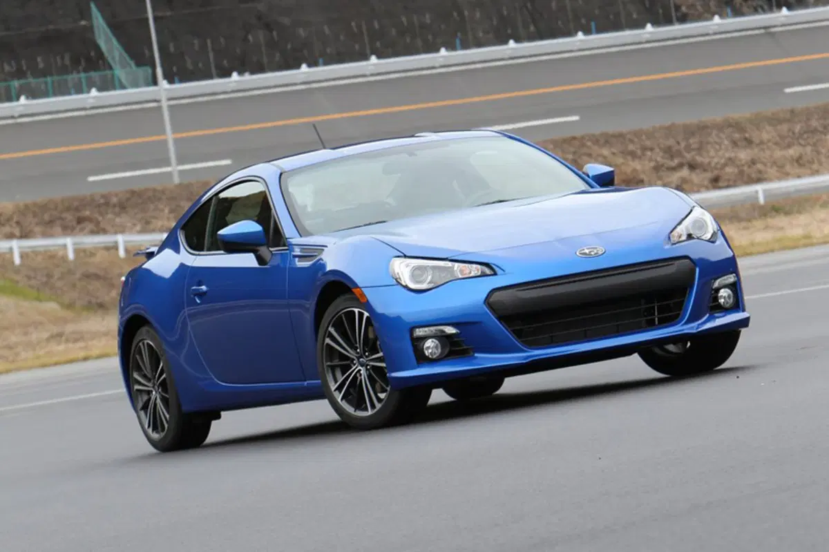 Subaru BRZ 2.0i 6mt (8)