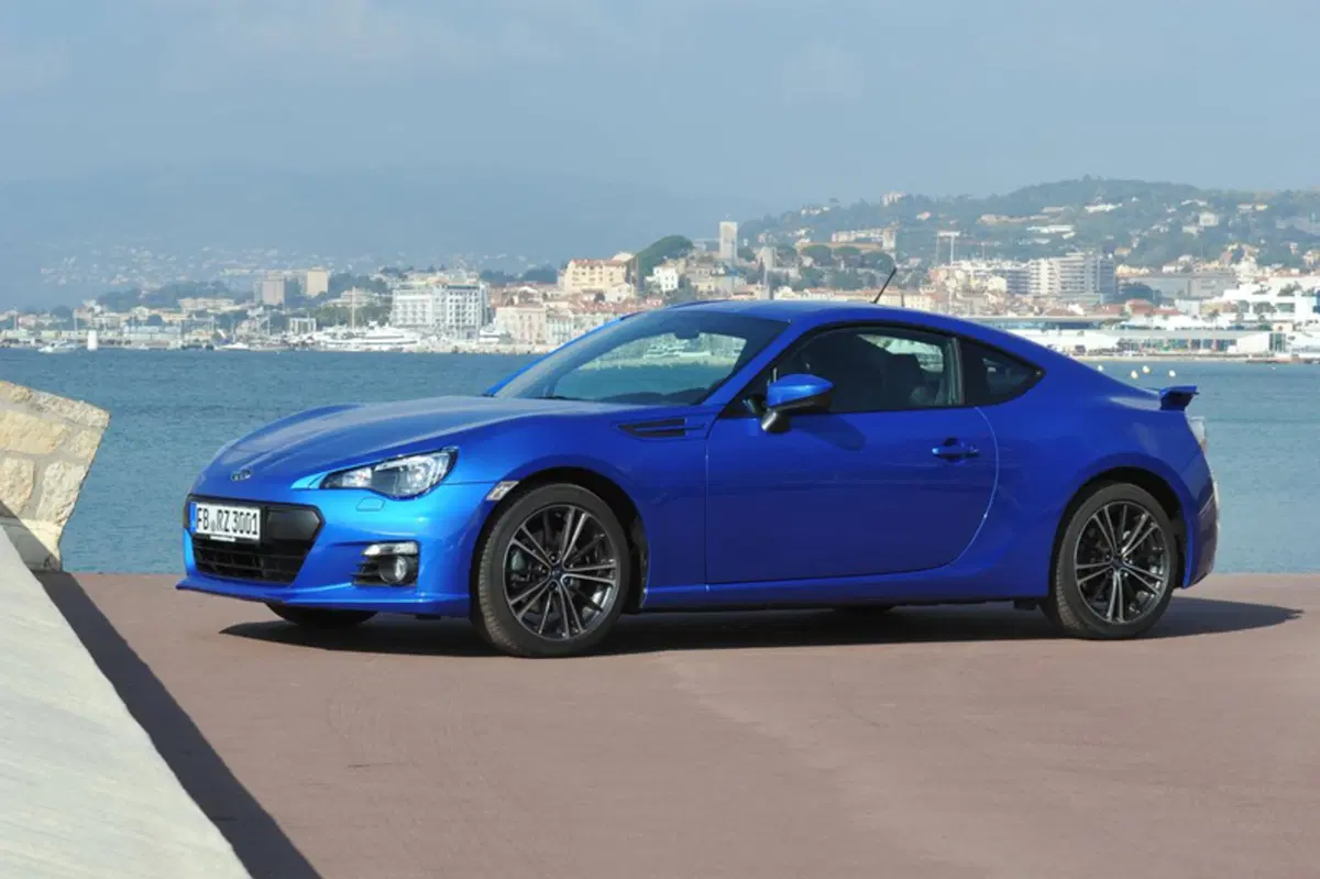 Subaru BRZ 2.0i 6mt (9)