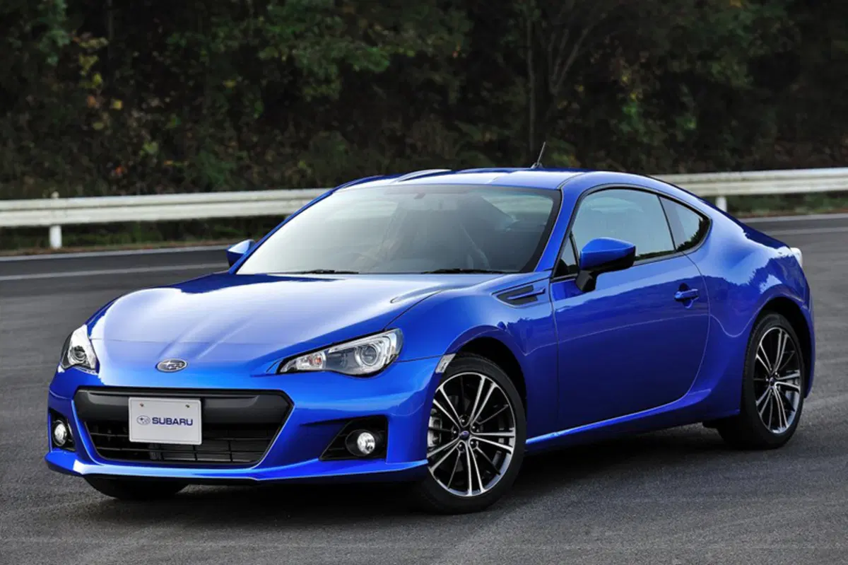 Subaru BRZ 2.0i 6mt (10)