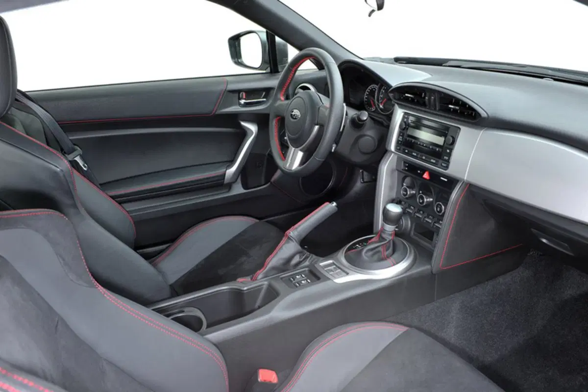 Subaru BRZ 2.0i 6mt (12)