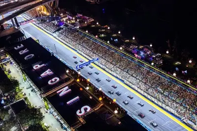 F1. Appunti di viaggio GP Singapore, quella volta in cui Niki Lauda url&ograve; "Ferrari va fanc&hellip;rovinato nostra gara ma loro bravi"