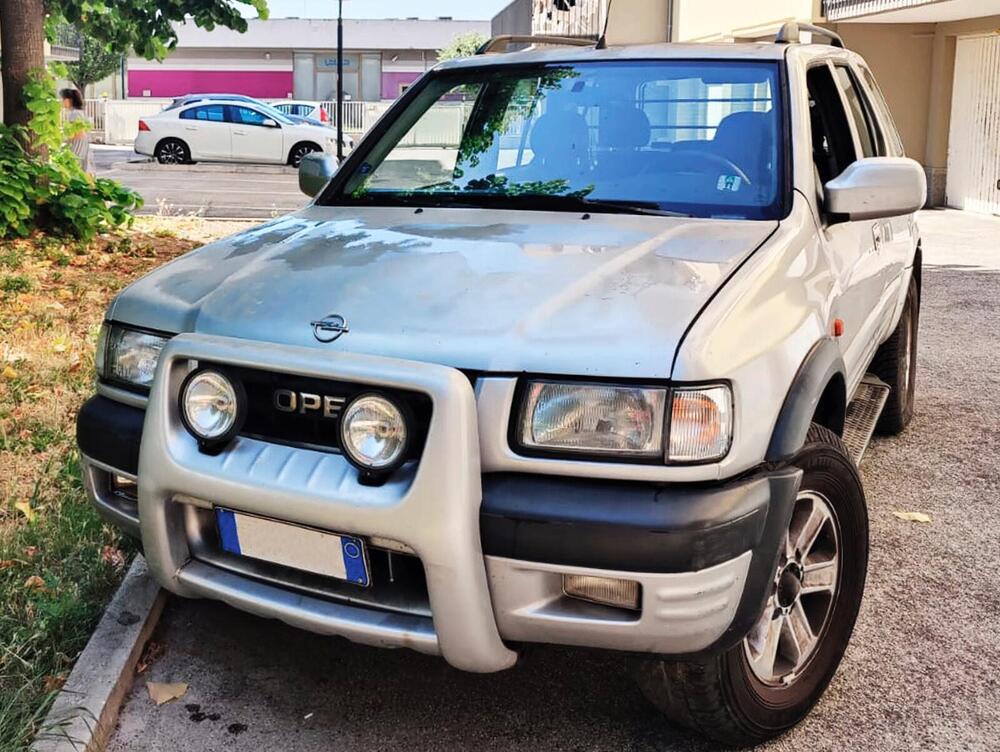 Opel Frontera usata a Pescara (14)