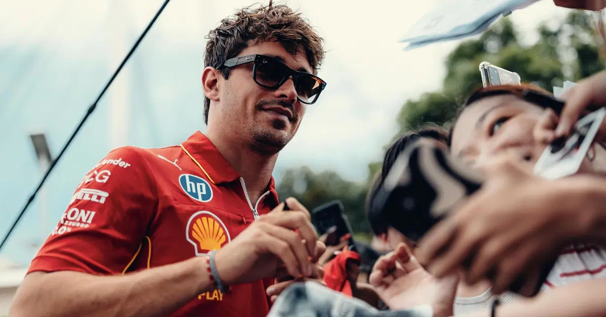 F1. GP Singapore, Leclerc manda una frecciatina alla McLaren: "I nostri aggiornamenti non prevedono un mini DRS"