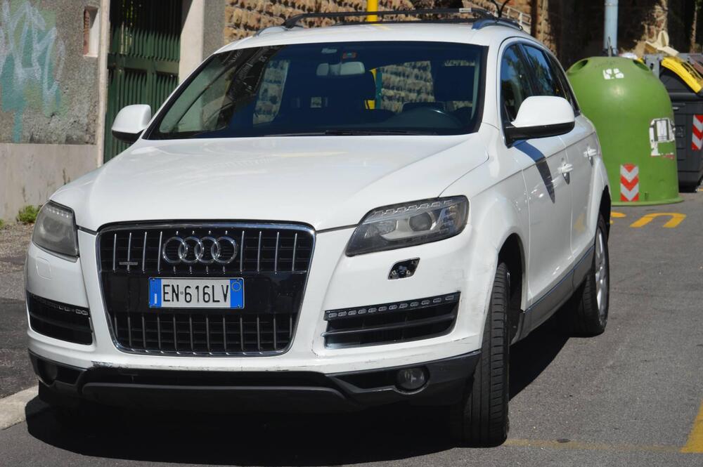 Audi Q7 usata a Roma (8)