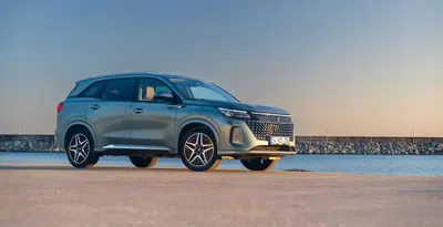 DFSK E5: la Dongfeng plug-in da 37k "liberamente ispirata" all'Audi Q5 [VIDEO]