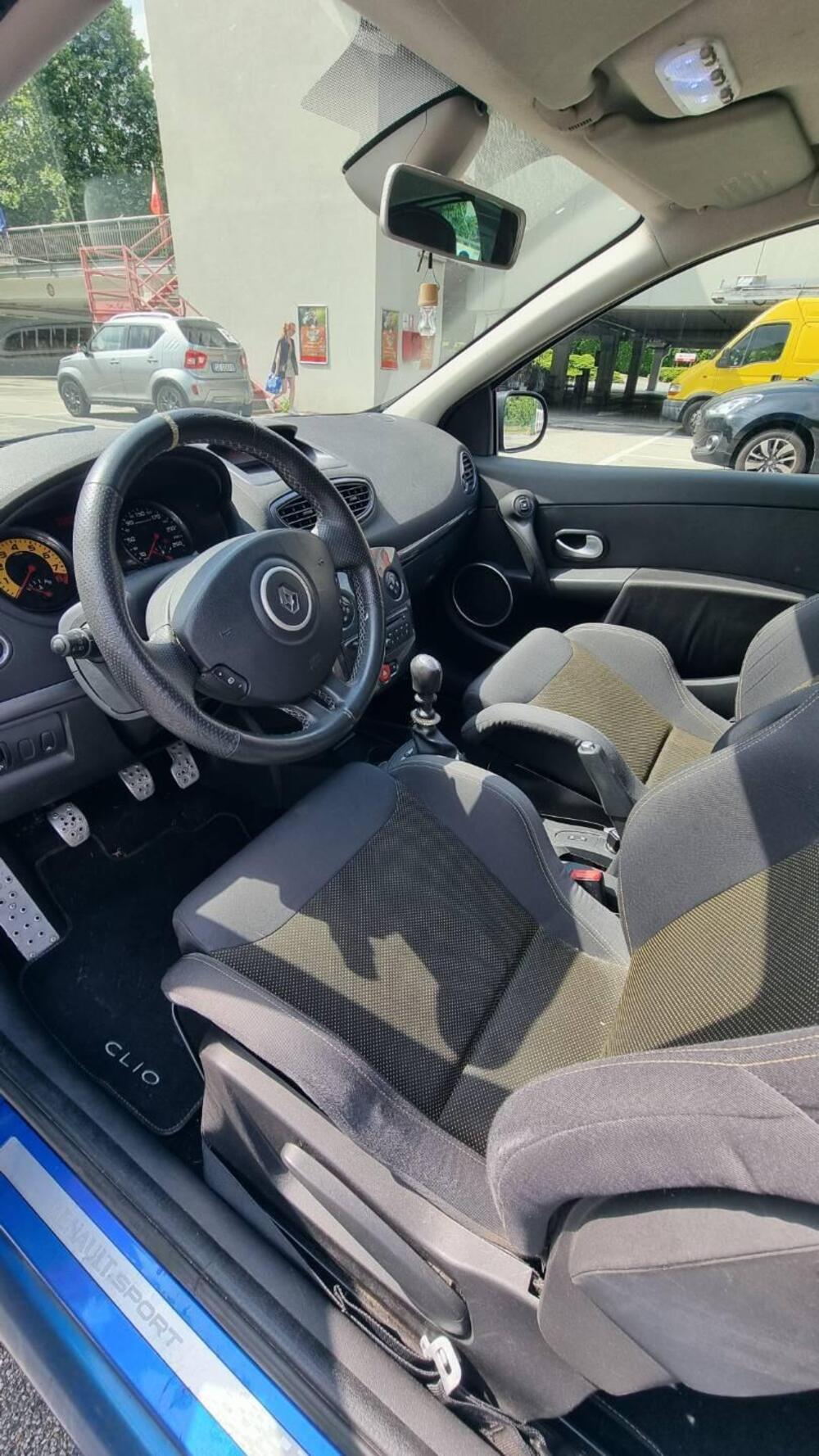 Renault Clio usata a Varese (12)