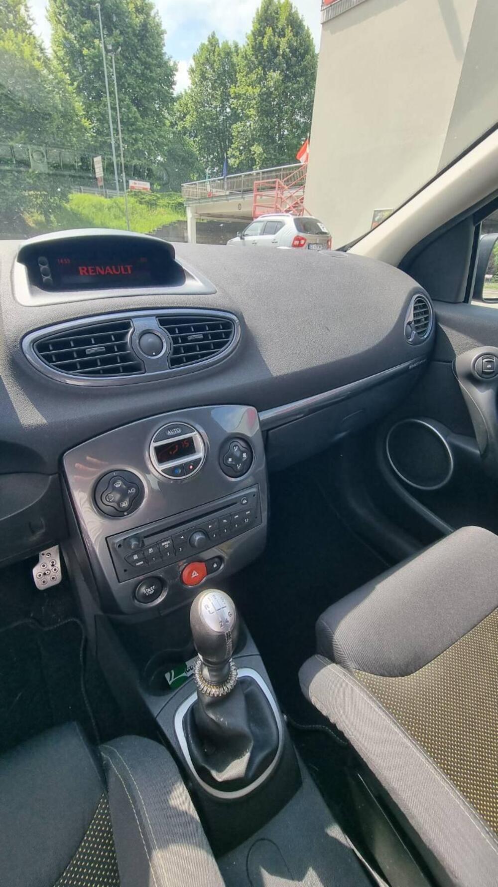 Renault Clio usata a Varese (15)