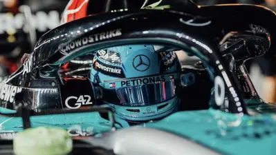 F1. Niente interviste per i piloti Mercedes dopo il GP di Singapore: "Troppo provati fisicamente"